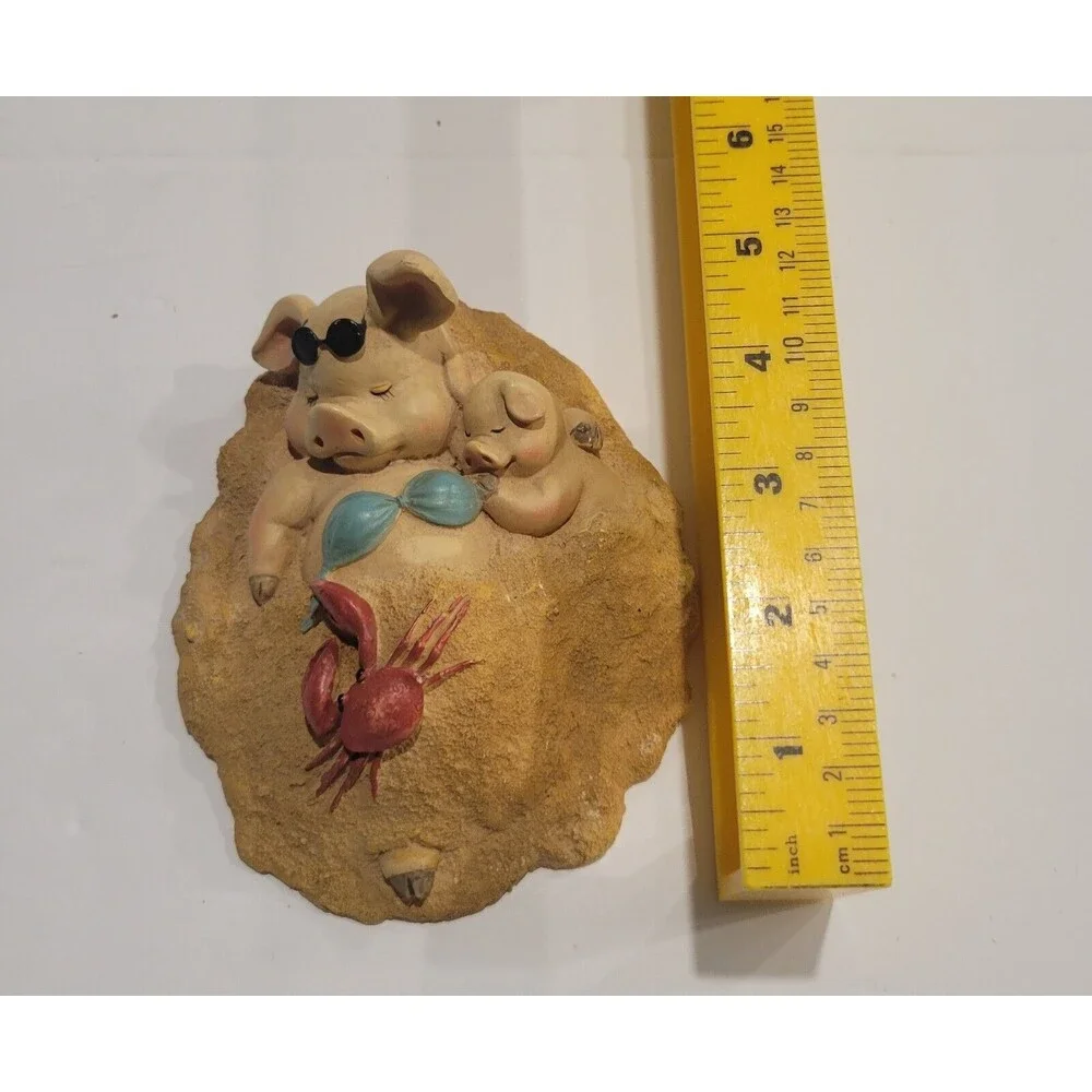 Pig Sun Bathing Beach Mom Sunglasses & Bikini Piglet in Sand